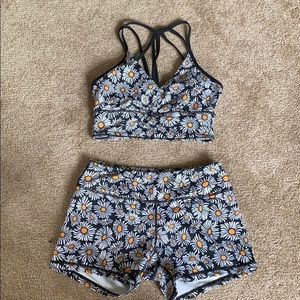 Born primitive sports bra & shorts set